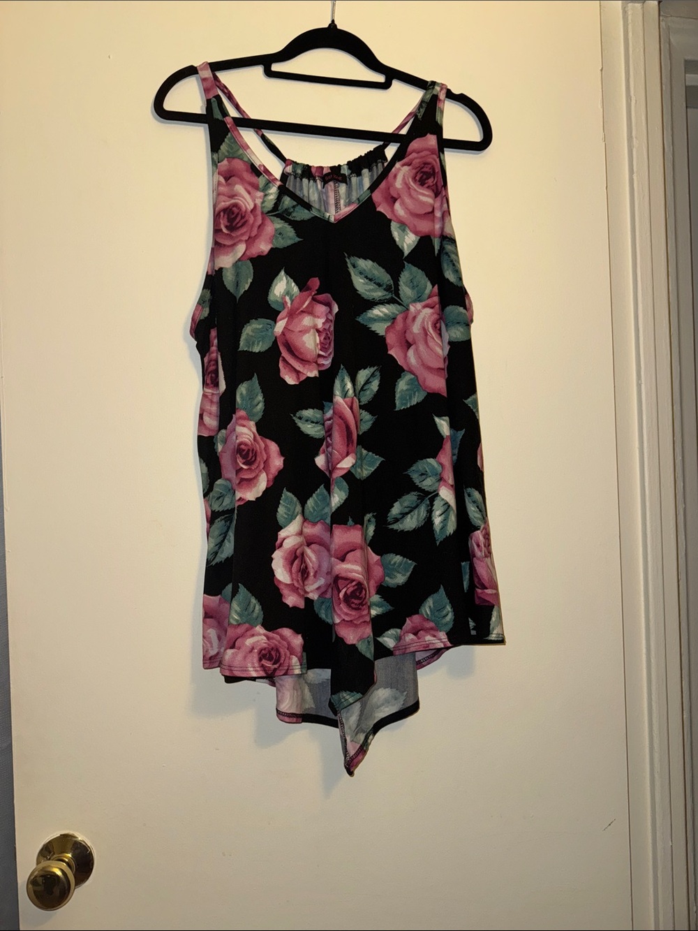 First Love Black Pink Rose Floral Sleeveless Chiffon Tank Top High Low Hem